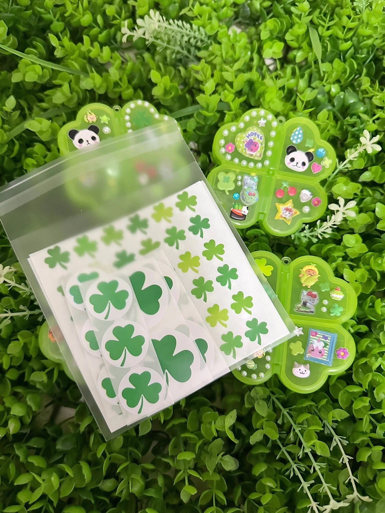 10 Sheets Clover Deco Waterproof Stickers