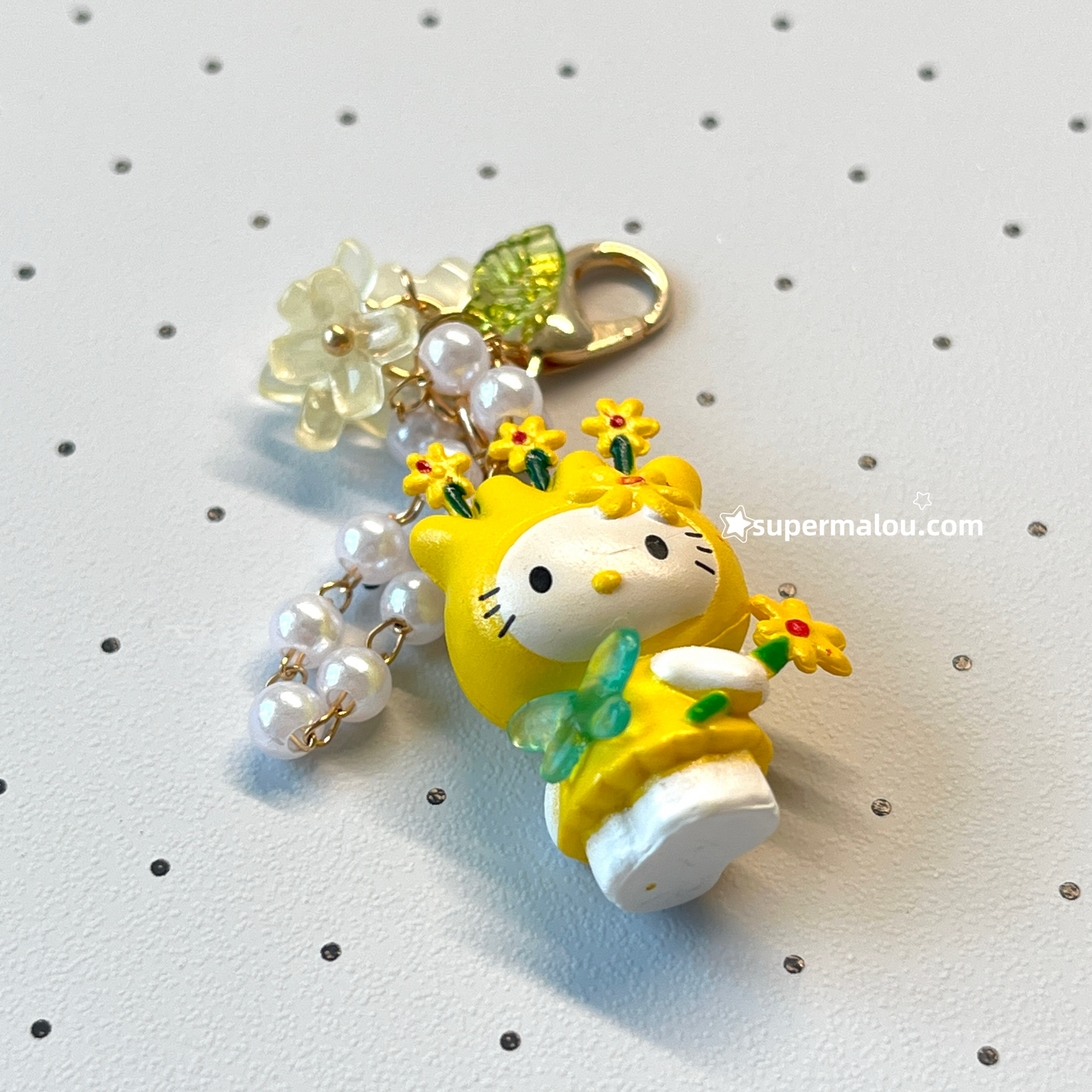 Tiny Hello Kitty Flower Fairy Phone Chain (Including Spacer)