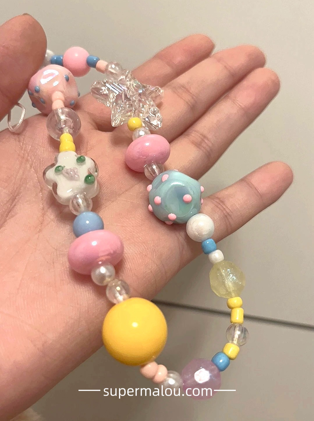 Cartoon Colorful Macaron Dopamine With Transparent Star Phone Chain