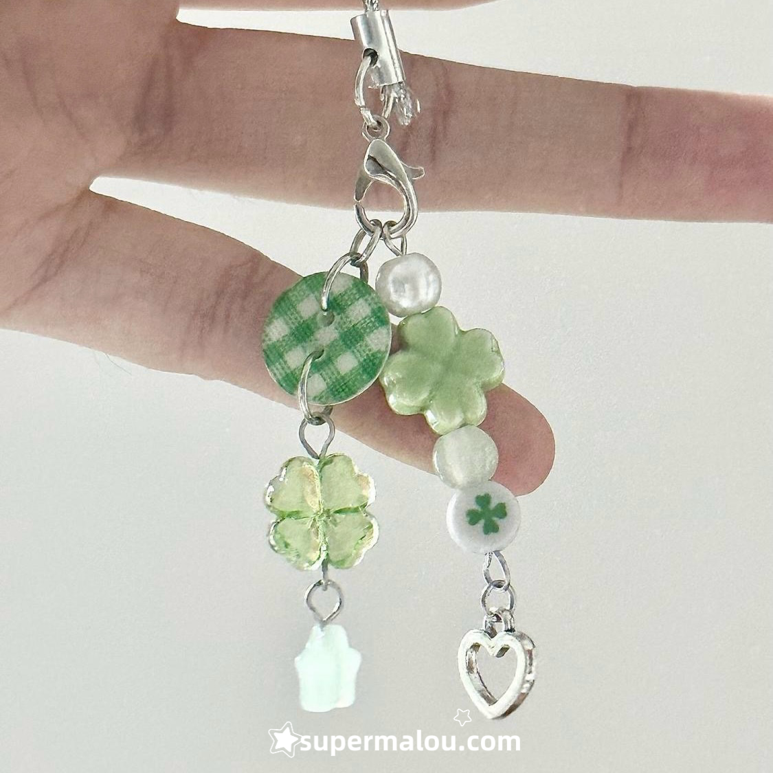 Clover Button Phone Chain