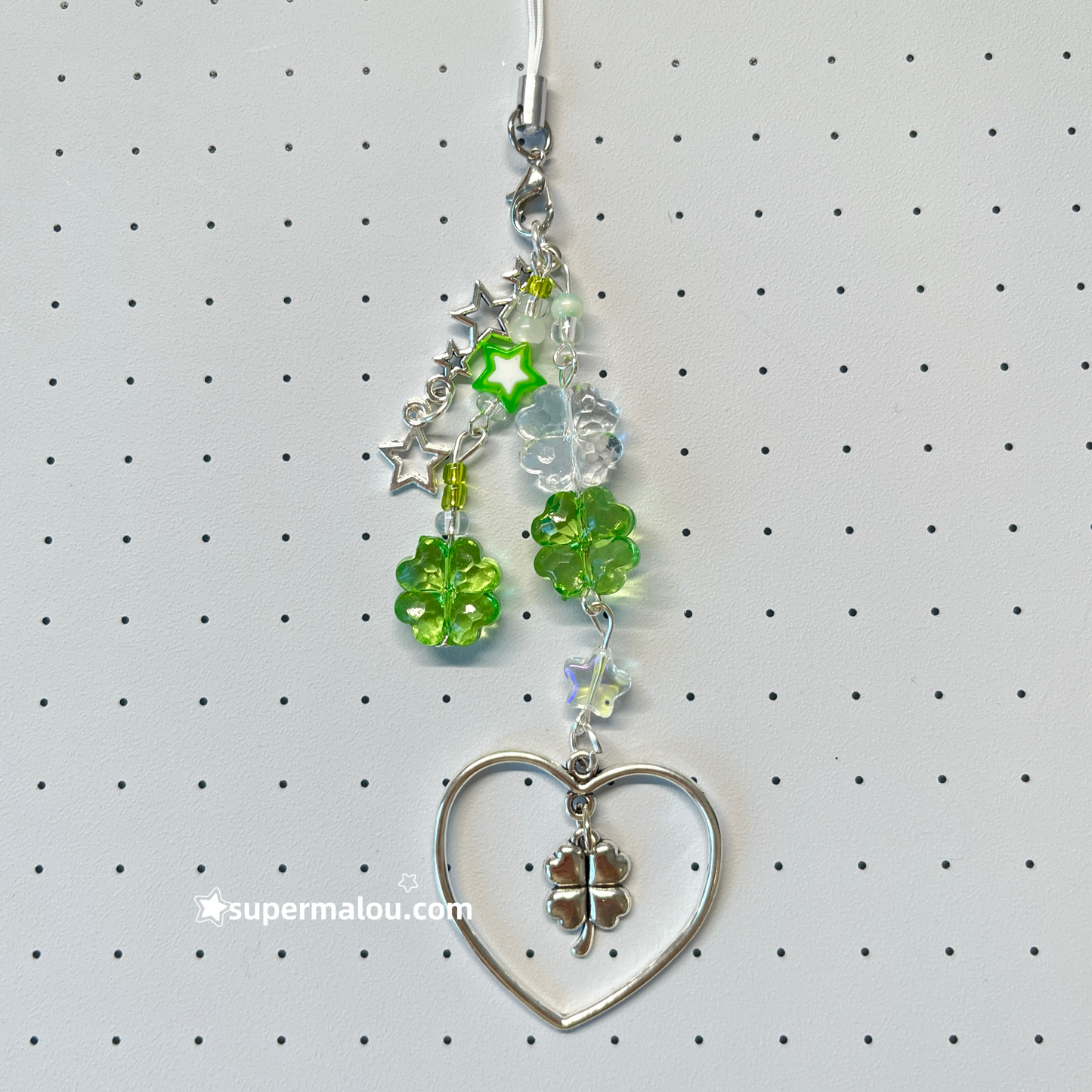 Peach Heart Hollow Clover Pendant Phone Chain