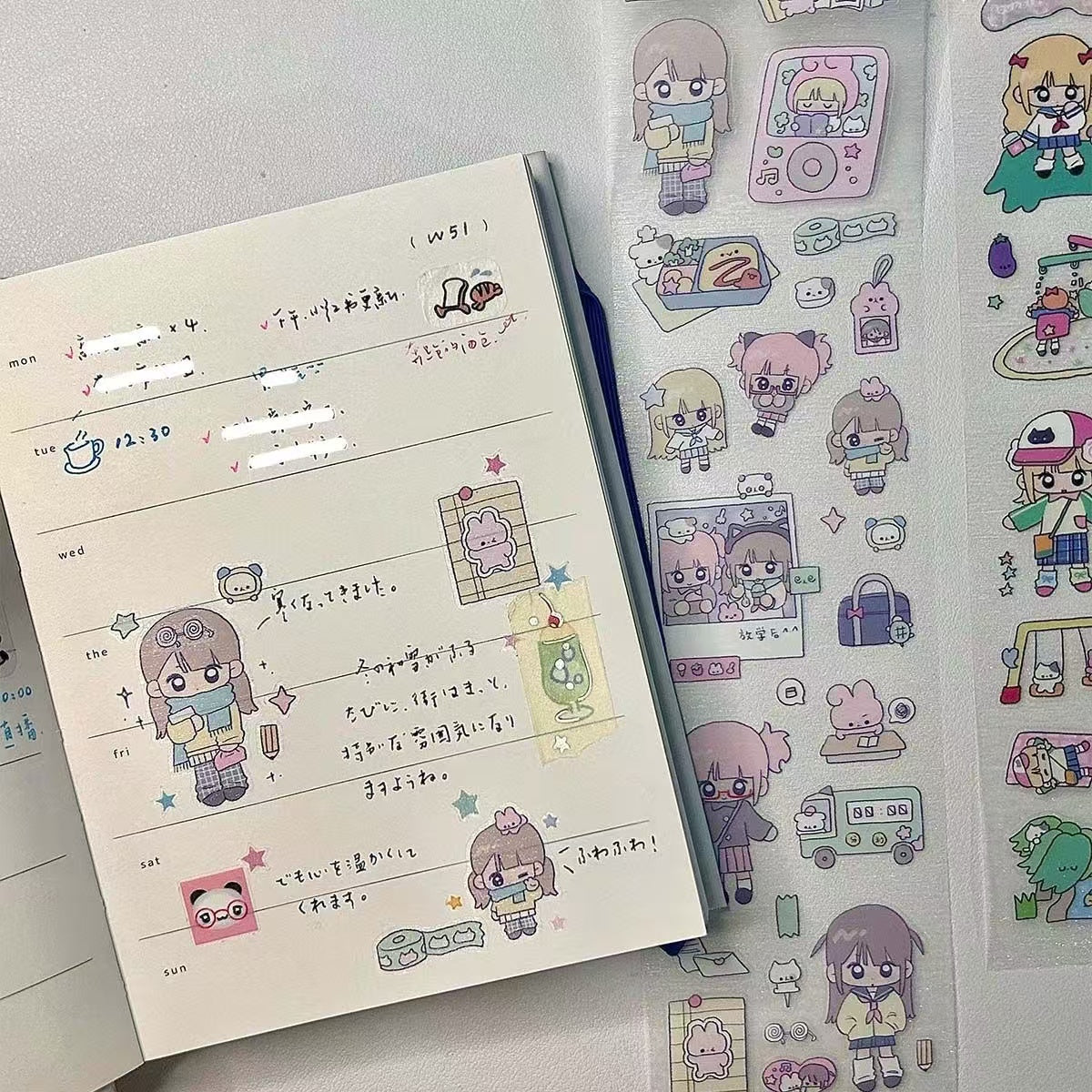 2.1M Cartoon Girl Character Flash Sticker Roll
