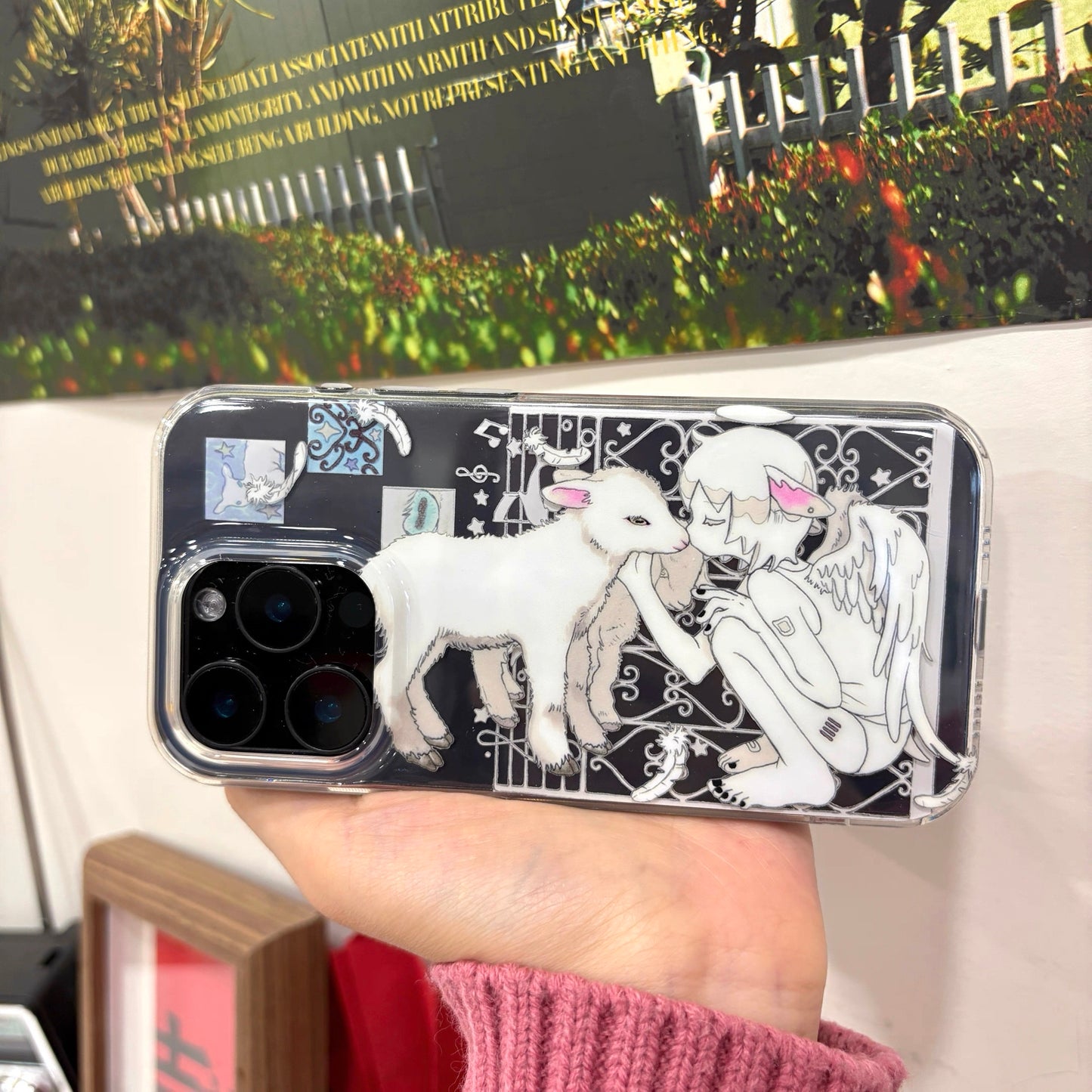 Kiss The Lamb Regular phone case iPhone 17 Case