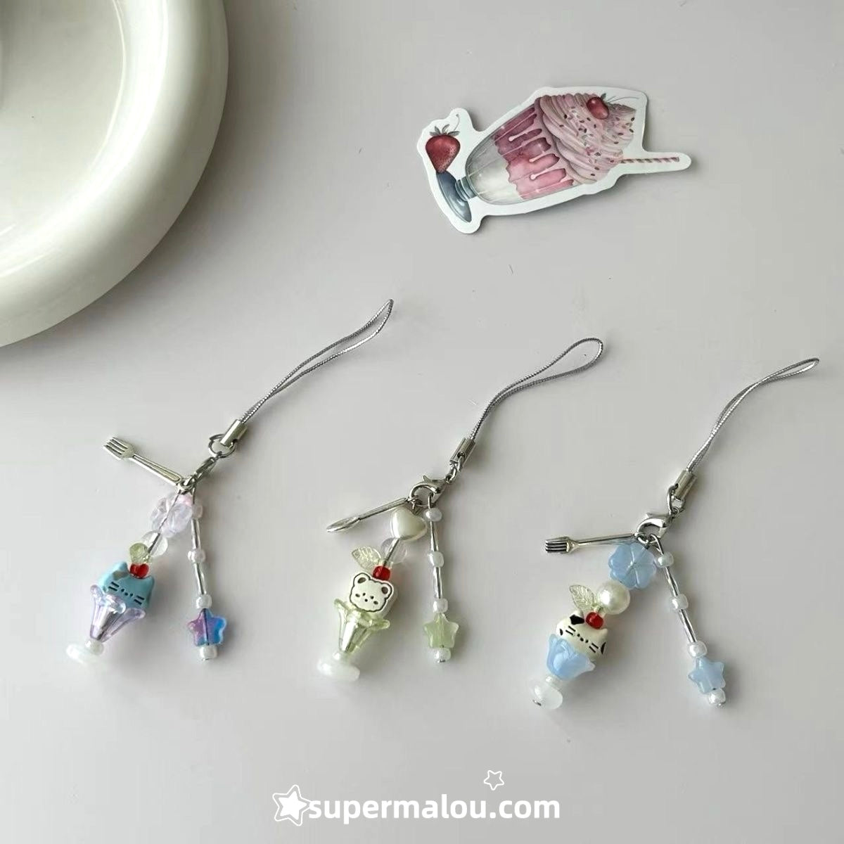 Kitten's Head Soda Bubble Water Phone Chain