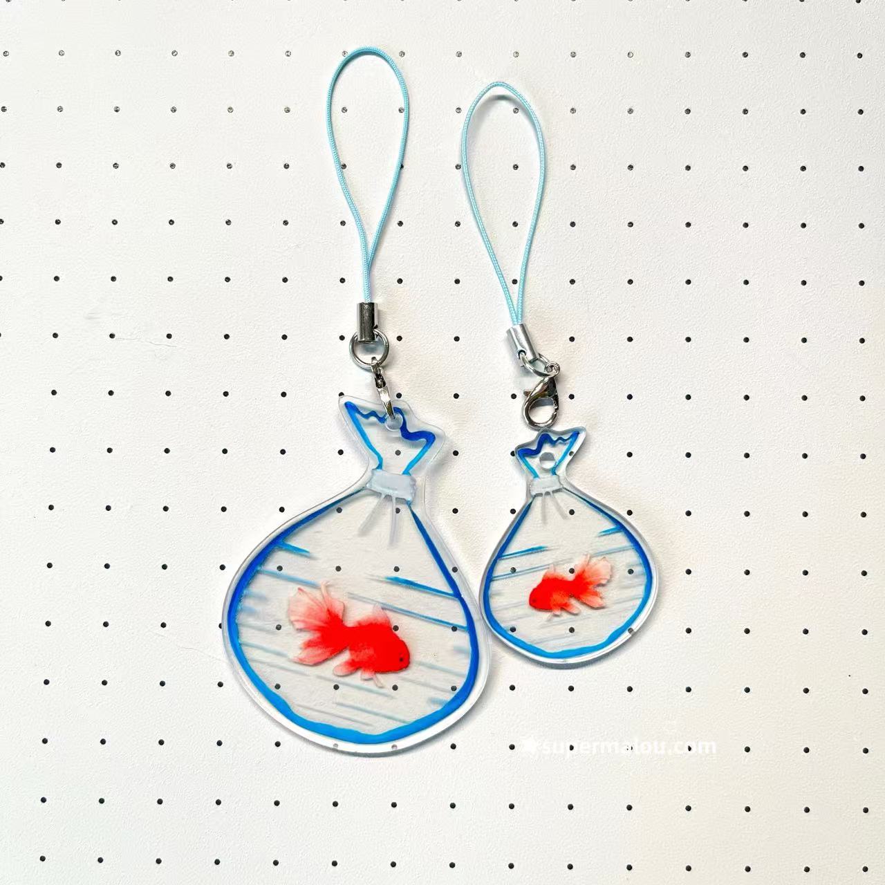 Light Transmission Goldfish Acrylic Pendant Phone Chain