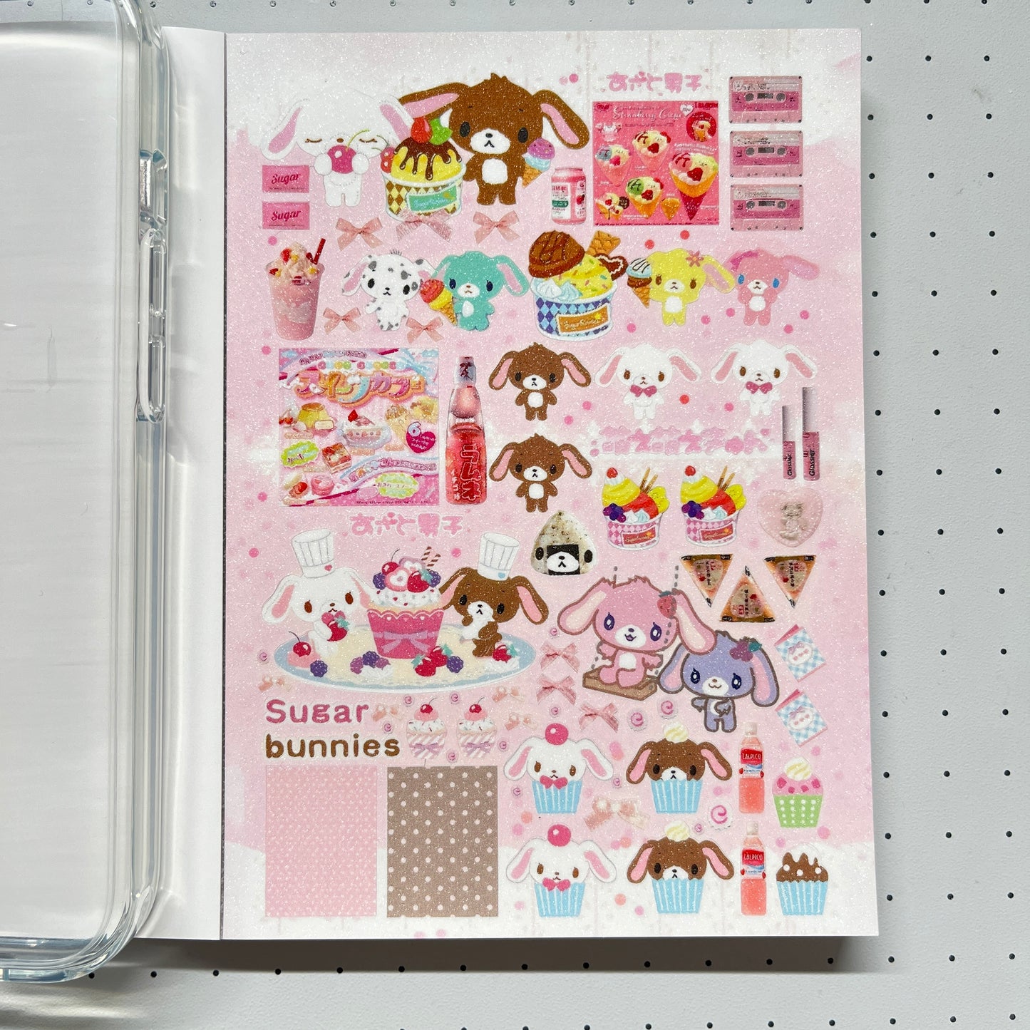 【Limited Edition 8】Sweet Rabbit Nest Sticker Book Handmade Sticker Phone Case