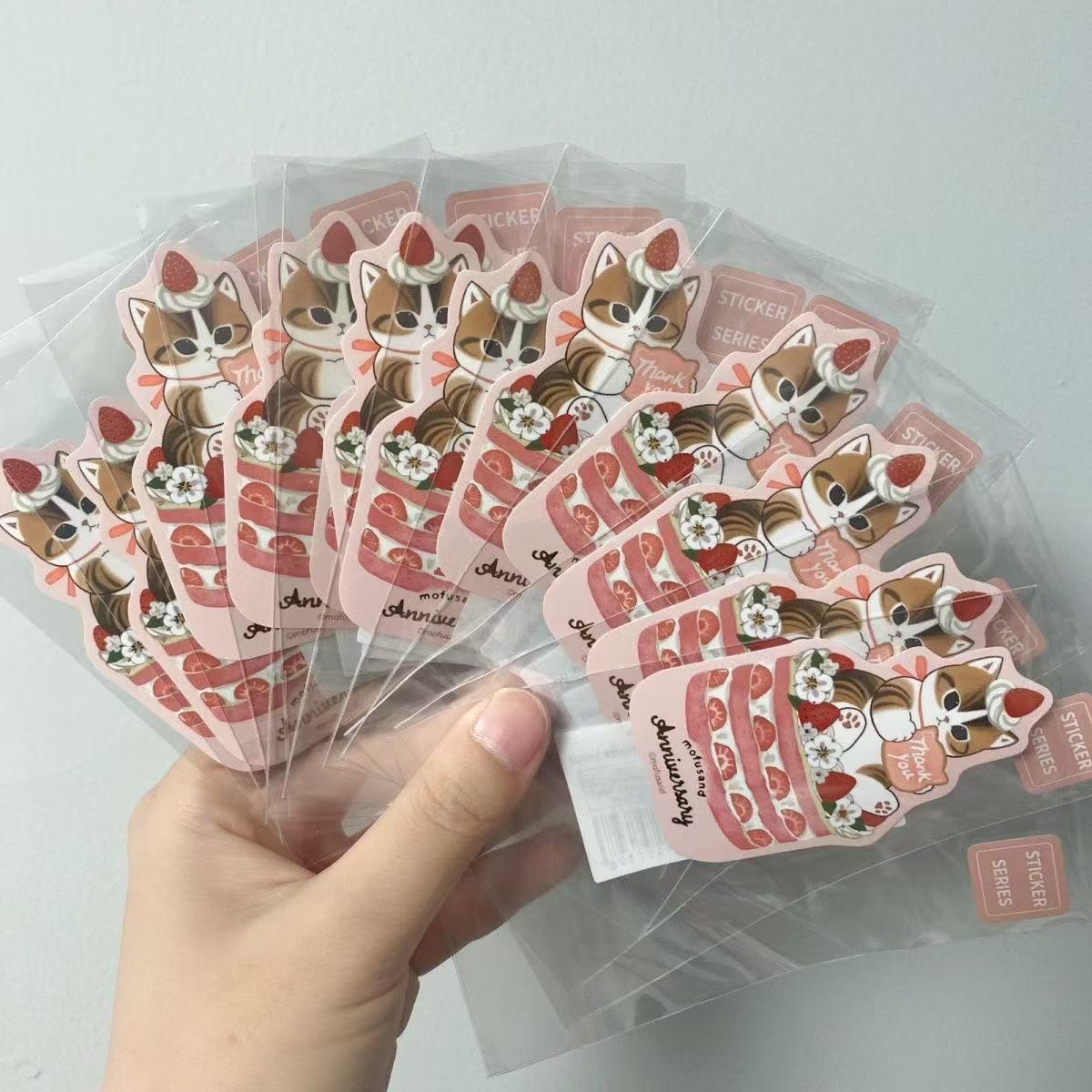 【Limited Edition】Mofusand Cake Waterprof Sticker