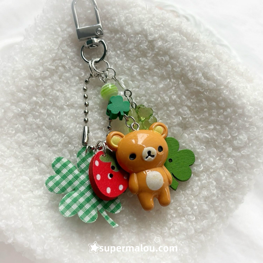 Rilakkuma Clover Keychain
