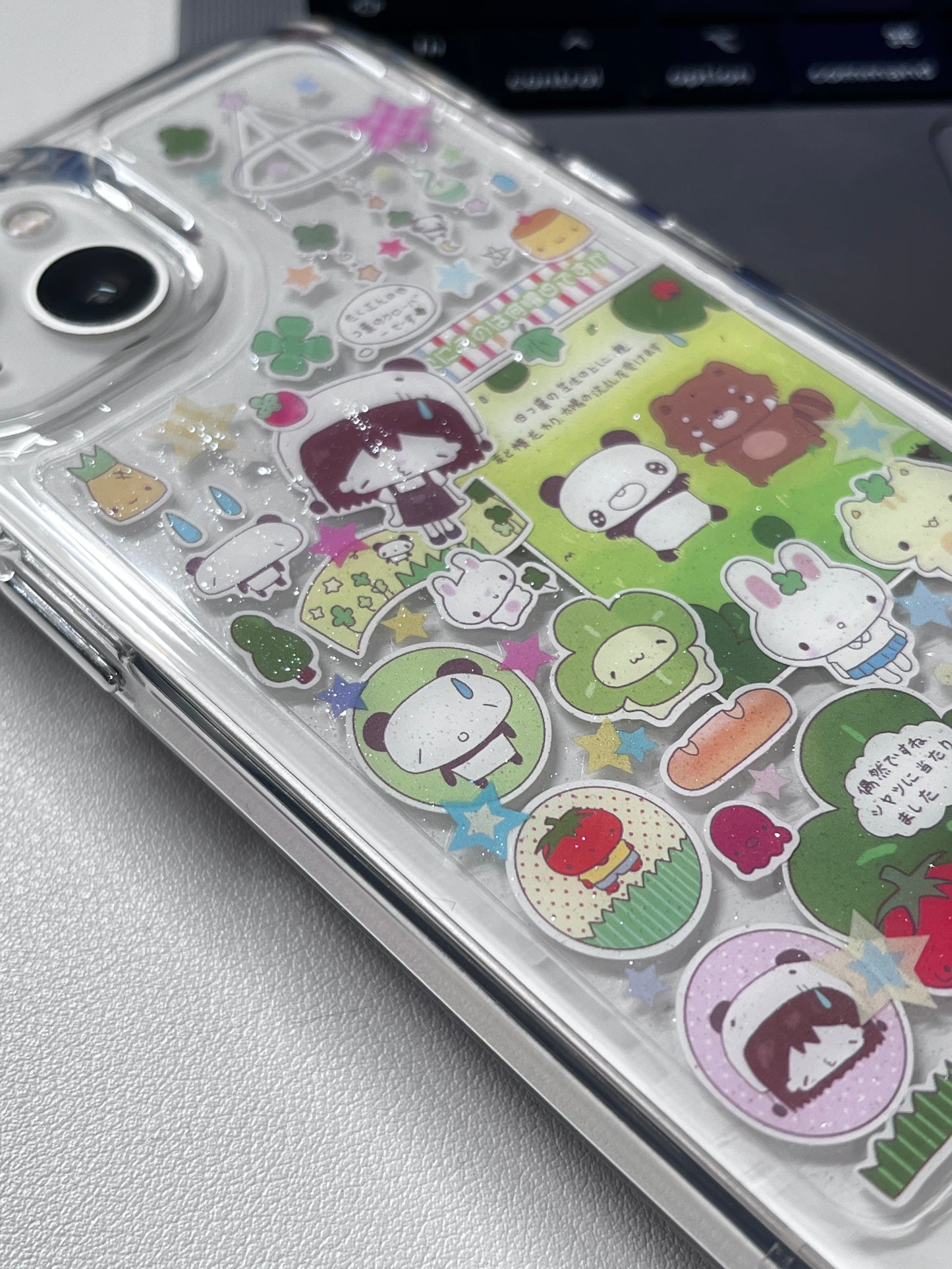 Wakawaka Clover Girl Handmade Dispensing Sticker Phone Case